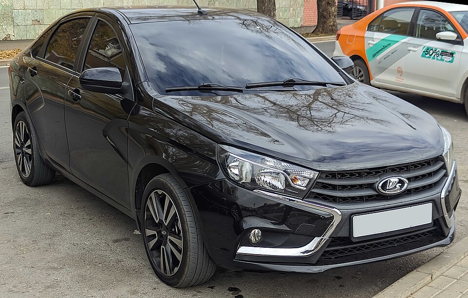 Фото модели Lada Vesta; не автомобиль компании